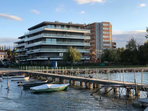 Apartamento Golden Beach Resort, Si�fok Lakeside/pool/balcony