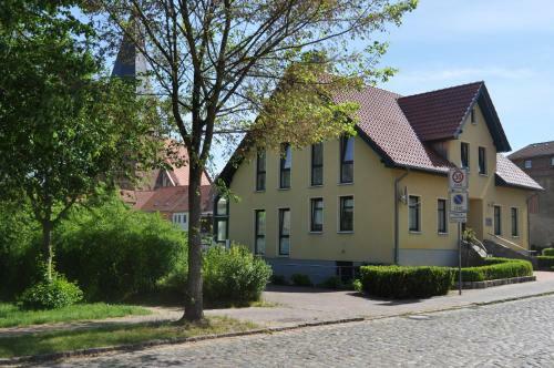 Apartamento Zentrumsnahe Ferienwohnung Im Gr�nen