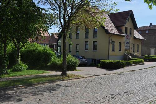 Apartamento Zentrumsnahe Ferienwohnung Im Gr�nen
