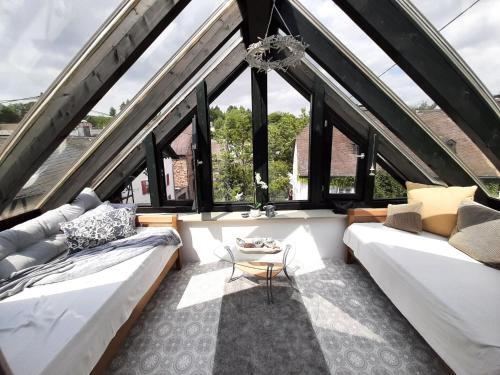 Lovely Apartment In Roes With A Terrace