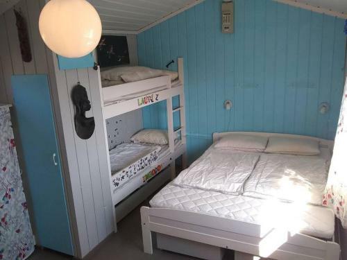 Idyllic Cabin In Lillesand Fantastic Ocean View