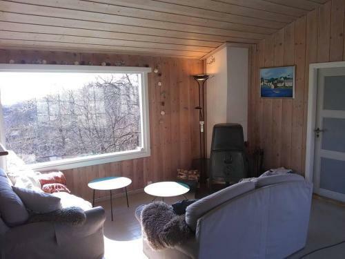 Idyllic Cabin In Lillesand Fantastic Ocean View