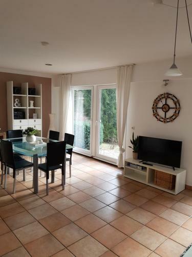 Ferienh�user Rh�n - Haus Natalie & Haus Helene