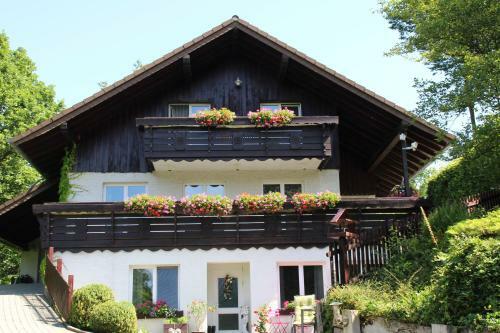 Apartamento Zum Kra�en Landhaus