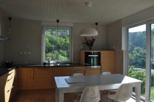 Hei Og Hav - I Torbj�rn Egners Ferierike