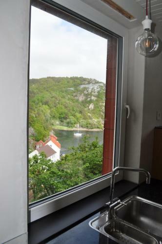 Hei Og Hav - I Torbj�rn Egners Ferierike