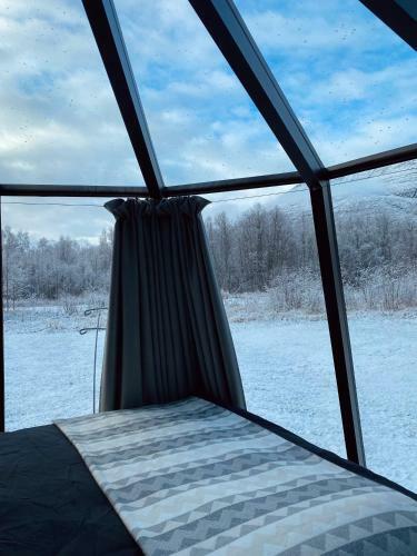 Lodge North Experience Basecamp