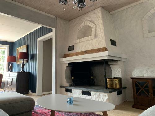 Moldegaard Farmhouse - Apartment A