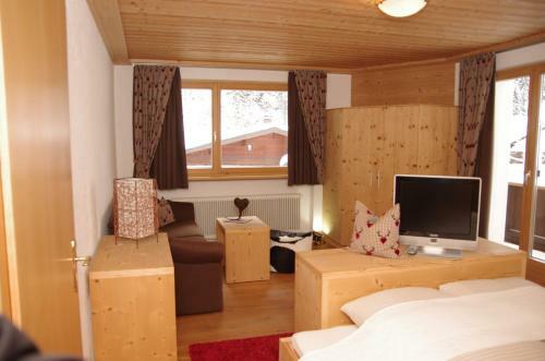Apartamentos Wohlf�hlpension Tirolerhof