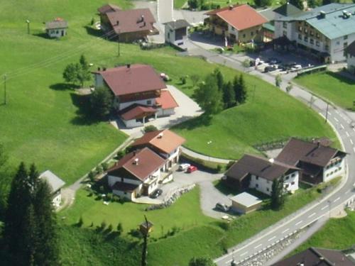 Hostal Haus Steinkarblick Und Bergh�usl