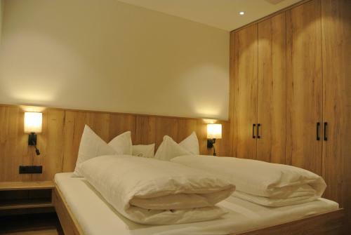 Hostal Gasthof Zum Stollhofer
