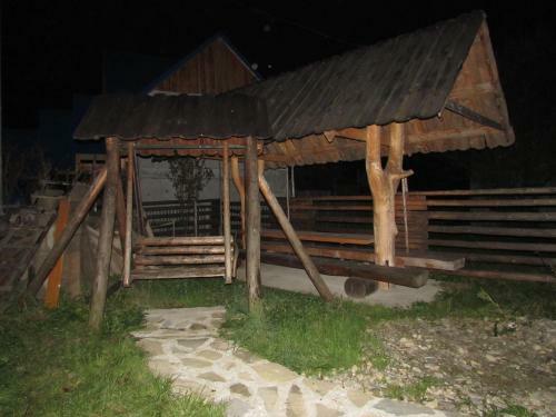 Lodge Nota Bene Mykulychyn