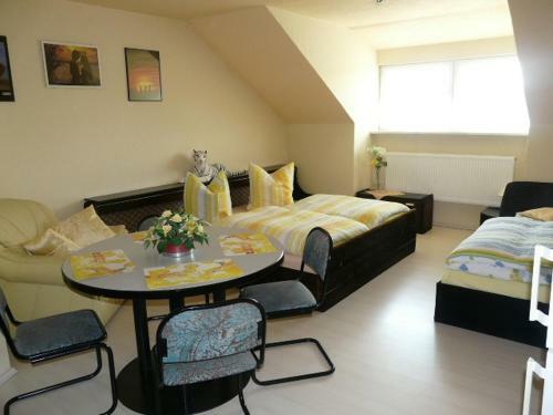 Hostal Caruso Pension Und Pizzeria