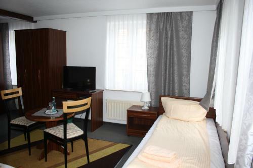 Hotel & Restaurant Aragwi