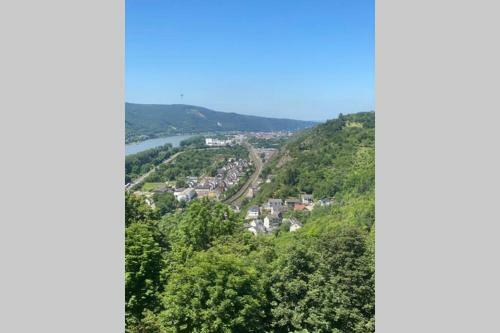 Historisches Haus Direkt Am Rhein