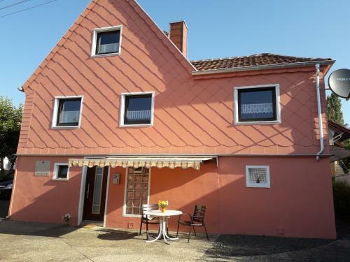 Hostal Zimmervermietung St.wendel