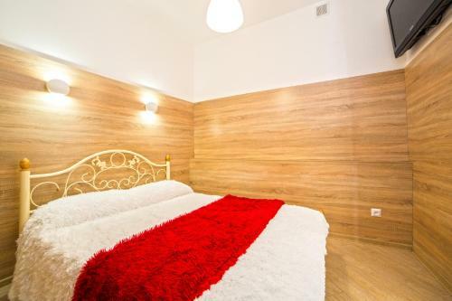 Mini Smart Apartment On Teodora 5- Economy Apartments