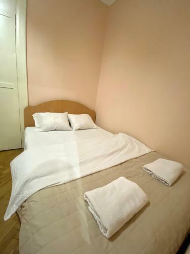 Apartment On Zaliznychna Street