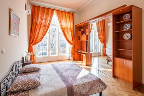 Grand Lviv Apartment II (2 Of 3)