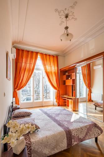 Grand Lviv Apartment II (2 Of 3)