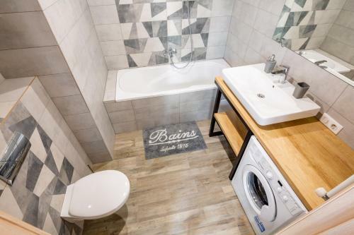 Apartamento Romari Rynok Sguare Vip