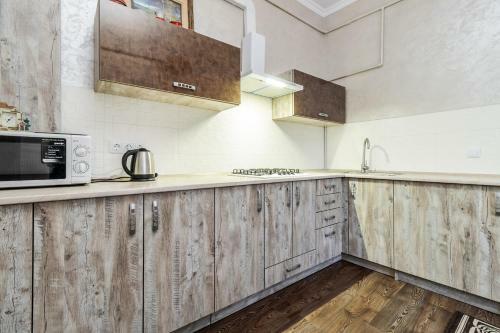 Akademika Hnatyuka Apartment