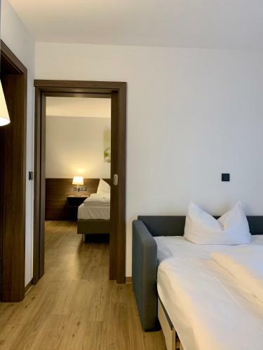 Hostal Gasthof Schiller Bei Bamberg