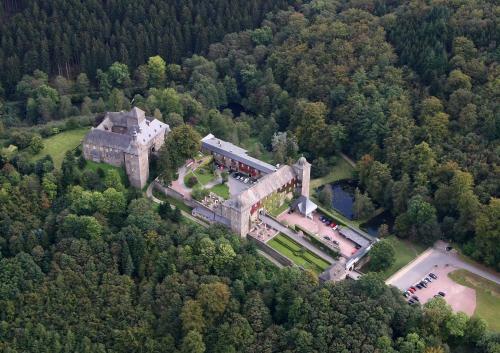 Hotel Und Restaurant Burg Schnellenberg