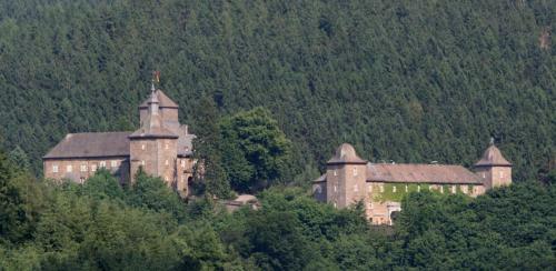 Hotel Und Restaurant Burg Schnellenberg