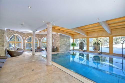 Berghotel Der K�nigsleitner