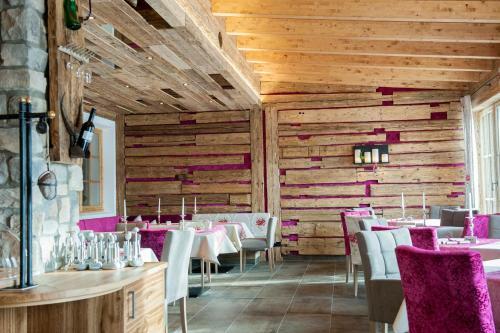 Berghotel Der K�nigsleitner