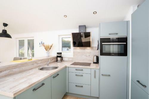 Ostseecamp L�becker Bucht Seel�we