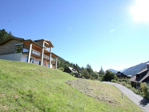 Holiday Home Bella Isa Weissensee