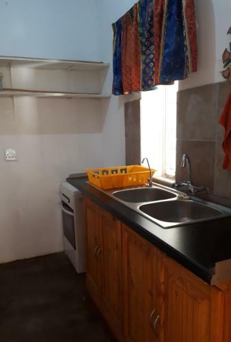 Hostal Delwers Rest Selfcatering Guesthouse Parys