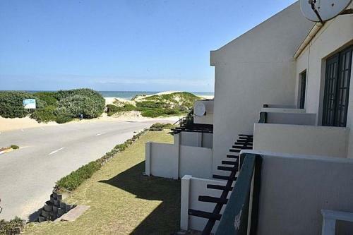 Apartamento 12 Settler Sands Beachfront Cottage With Sea View
