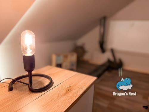 Apartamento Dragon?s Nest: Cozy & Modern Attic Loft Nuremberg