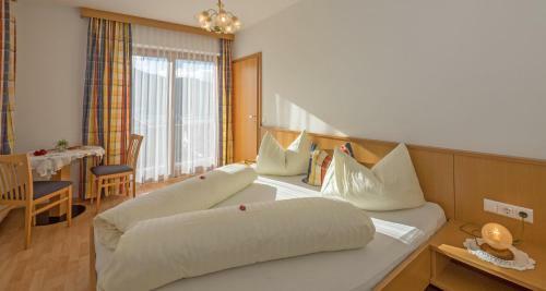 Hostal Haus Schluder - Familie Stanitzer