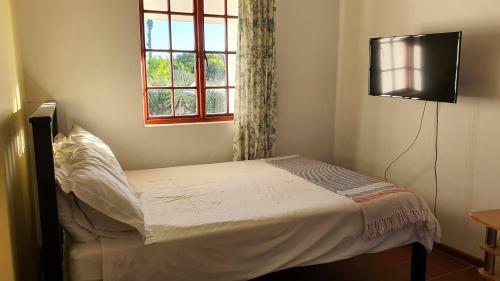 Shelley Point Holiday House
