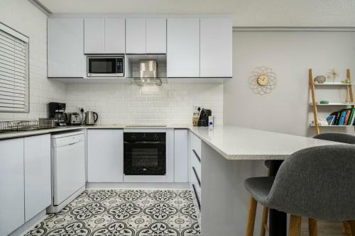 Brookes Hill Suites Luxury Apartments