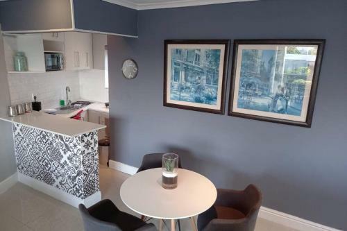Port Elizabeth - Harbour Executive Loft Apartment