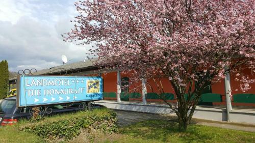 Fischwirtshaus Landmotel "die Donaurast"