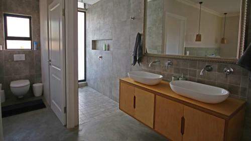 Lark Rise Guest Farm