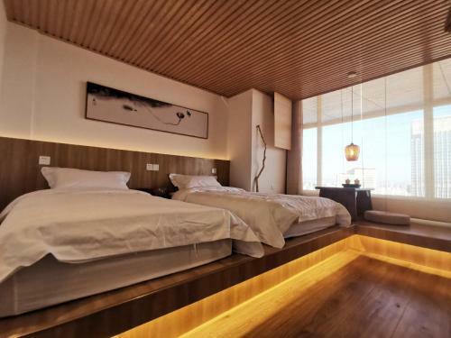 Lingzi's Home Apartment