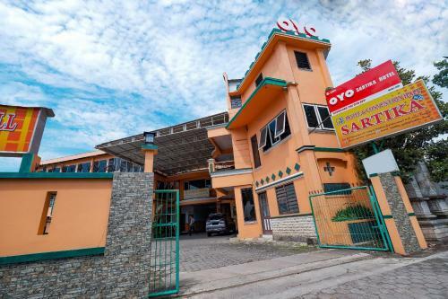 Oyo 2855 Sartika Hotel Pati