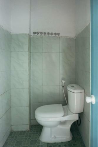 Hotel Oyo Life 2918 Kost Arrazaq