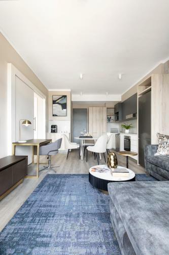 Black Marble - Menlyn Residence Apartments