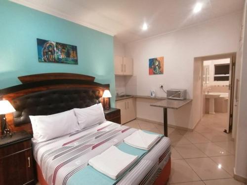 Bed & Breakfast Palm View Guest House