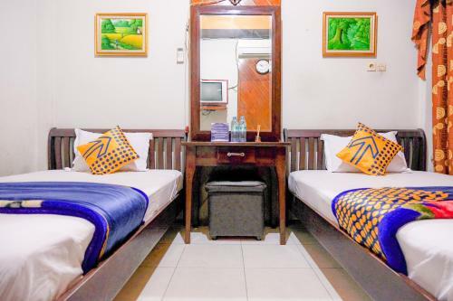 Spot On 1761 Hotel Dirgahayu