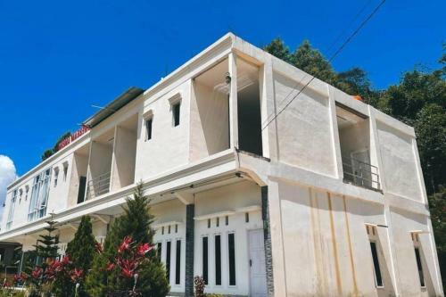 Hotel Wisma Maestro Toraja Redpartner