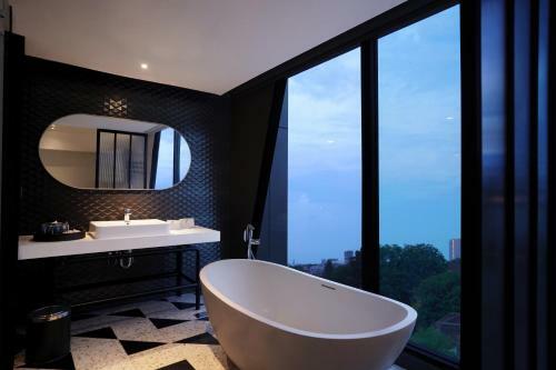 Awann Sewu Boutique Hotel And Suite Semarang